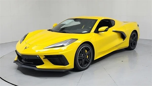 Trim Levels of the 2025 Corvette Stingray