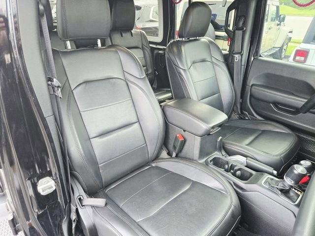 2020 Jeep Wrangler Unlimited Sahara Altitude 4x4