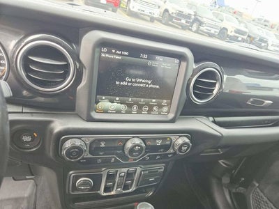 2020 Jeep Wrangler Unlimited Sahara Altitude 4x4