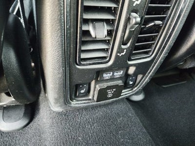 2020 Jeep Grand Cherokee Overland