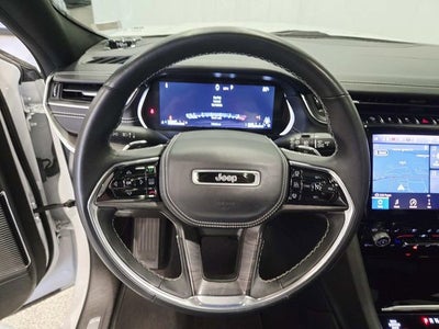 2022 Jeep Grand Cherokee Overland