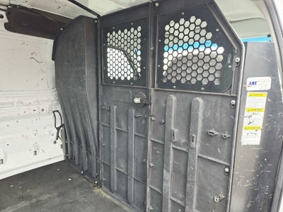 2006 Ford Econoline Cargo Van VAN E-150