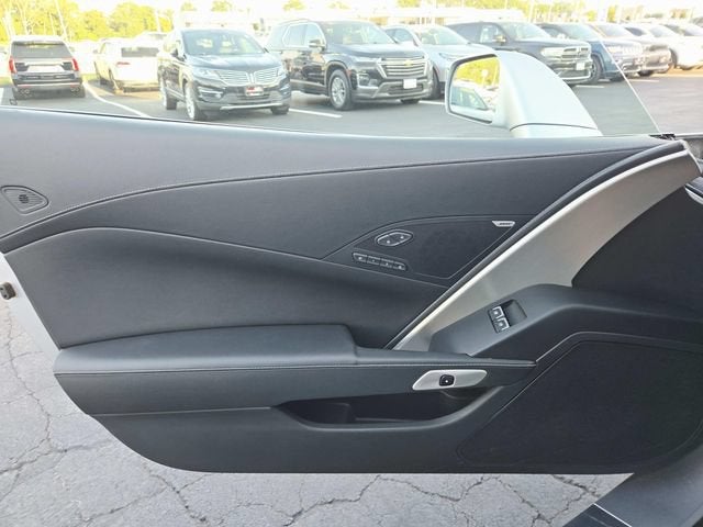 2017 Chevrolet Corvette Stingray Z51 2LT