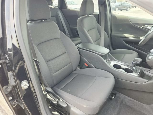 2023 Chevrolet Malibu LS