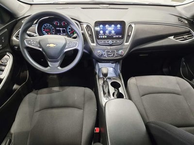 2025 Chevrolet Malibu LS