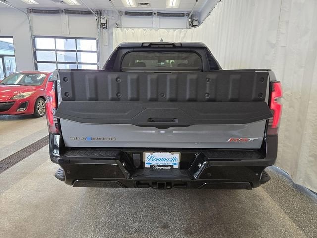 2025 Chevrolet Silverado EV RST - Max Range