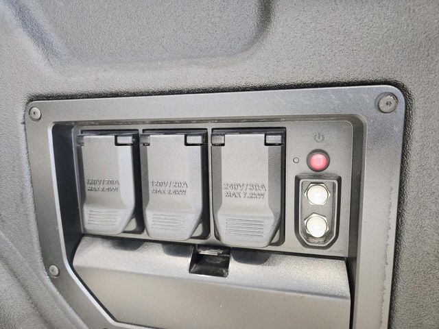 2025 Chevrolet Silverado EV RST - Max Range