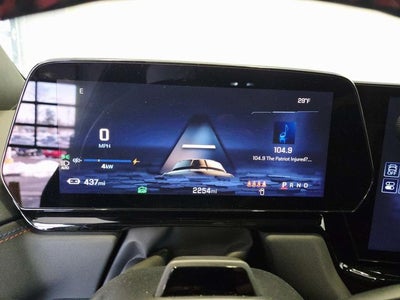 2025 Chevrolet Silverado EV RST - Max Range