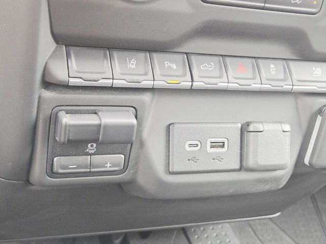 2025 Chevrolet Silverado 2500 HD Custom