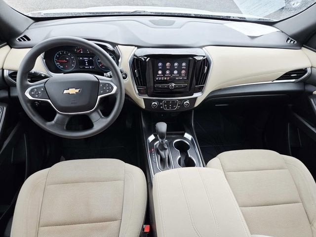 2022 Chevrolet Traverse LS