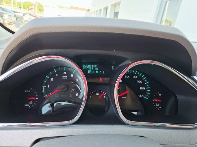 2010 Chevrolet Traverse LT w/1LT