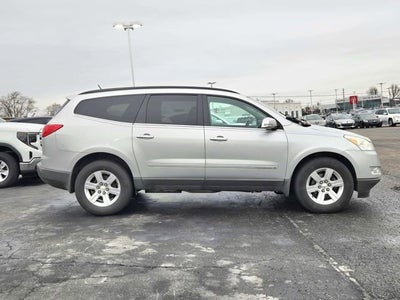 2010 Chevrolet Traverse LT w/2LT