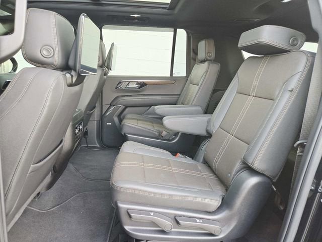 2025 Chevrolet Suburban High Country