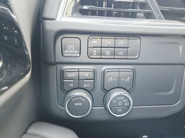 2025 Chevrolet Tahoe RST