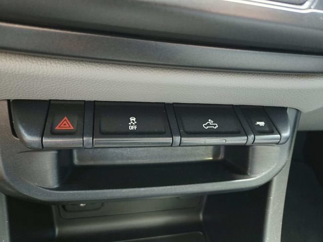 2022 GMC Canyon Elevation Standard