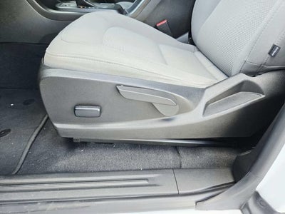 2022 GMC Canyon Elevation Standard