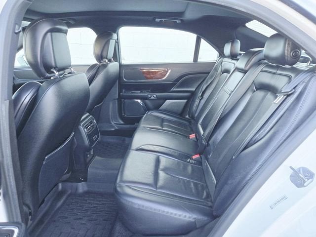 2018 Lincoln Continental Select