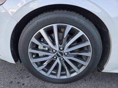 2018 Lincoln Continental Select