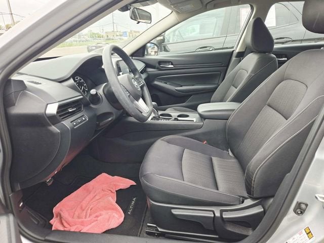 2022 Nissan Altima S FWD