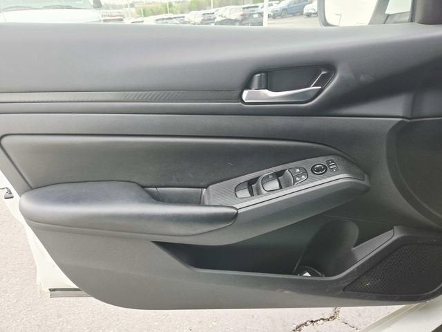 2022 Nissan Altima S FWD