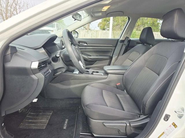 2022 Nissan Altima S FWD