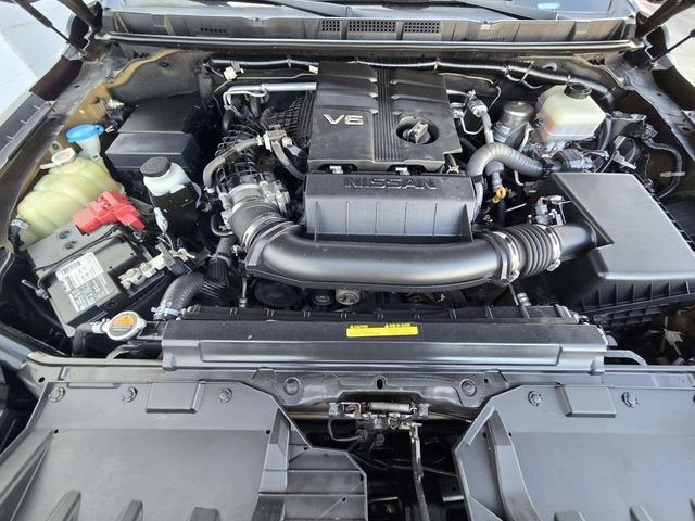 2022 Nissan Frontier S