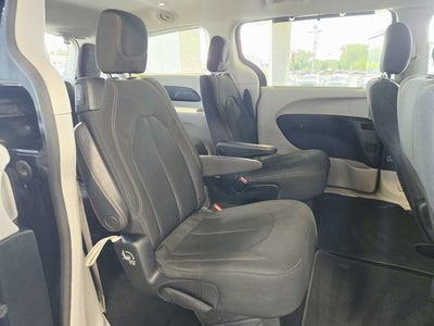 2019 Chrysler Pacifica Touring Plus
