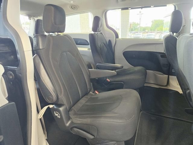 2019 Chrysler Pacifica Touring Plus