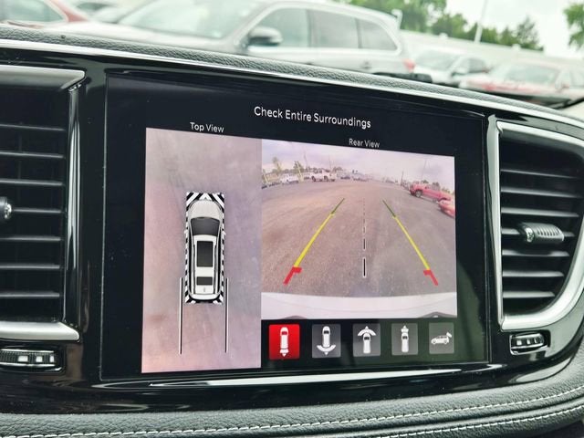 2022 Chrysler Pacifica Limited AWD