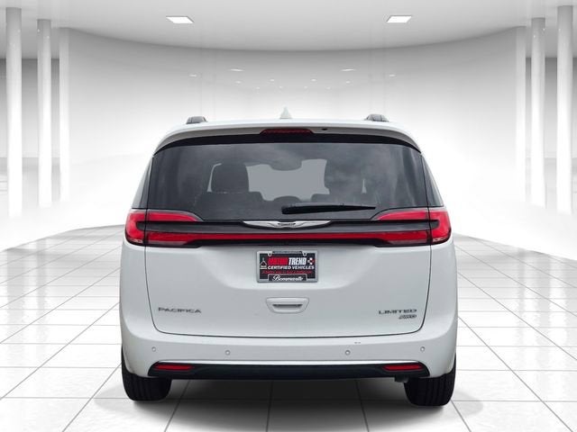 2022 Chrysler Pacifica Limited AWD