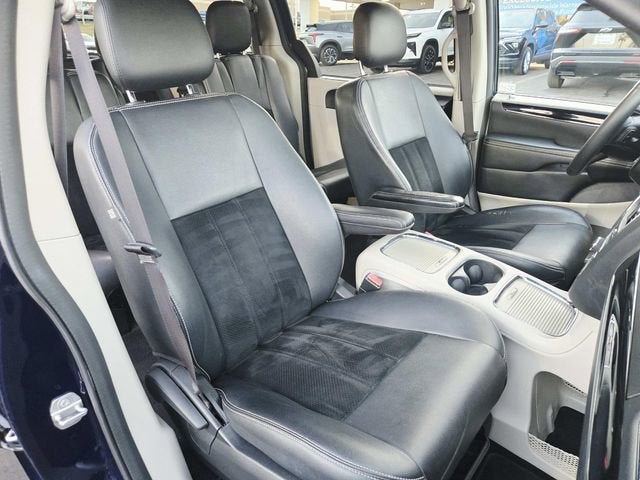 2015 Dodge Grand Caravan SXT Plus