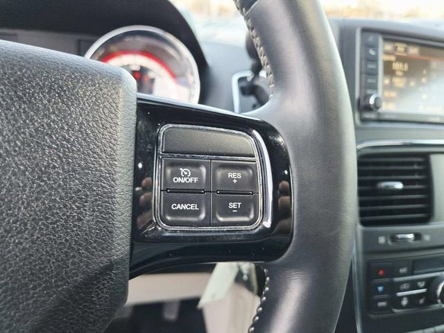 2015 Dodge Grand Caravan SXT Plus