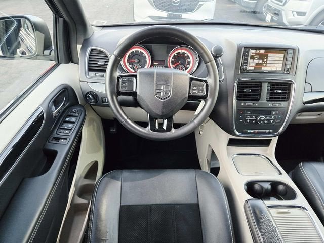 2015 Dodge Grand Caravan SXT Plus
