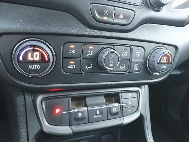 2022 GMC Terrain AT4