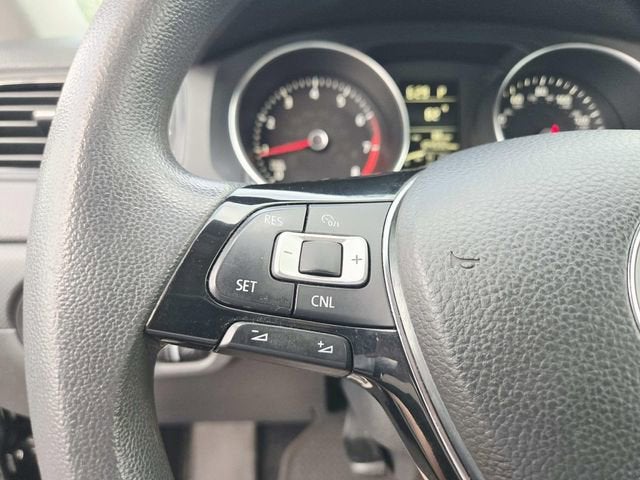 2015 Volkswagen Jetta 2.0L S