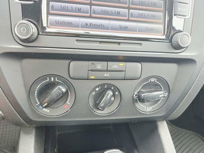 2015 Volkswagen Jetta 2.0L S