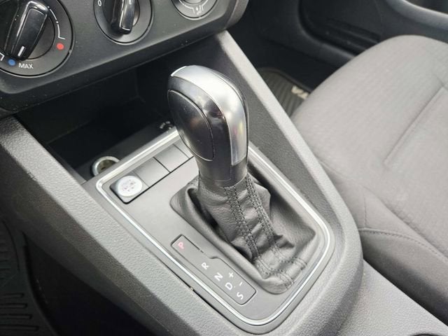 2015 Volkswagen Jetta 2.0L S