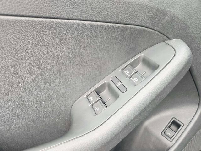 2015 Volkswagen Jetta 2.0L S