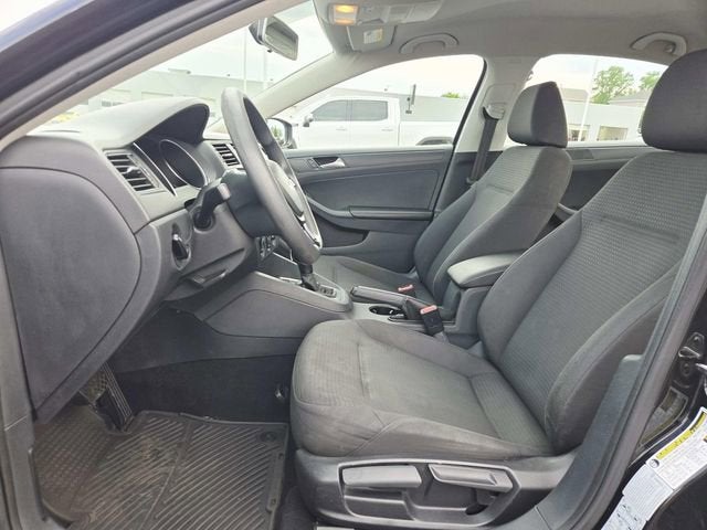 2015 Volkswagen Jetta 2.0L S