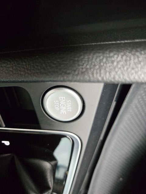 2019 Volkswagen Jetta 1.4T SEL Premium