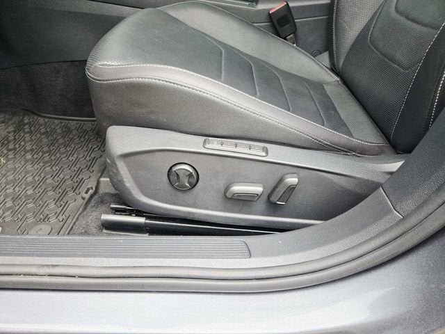 2019 Volkswagen Jetta 1.4T SEL Premium
