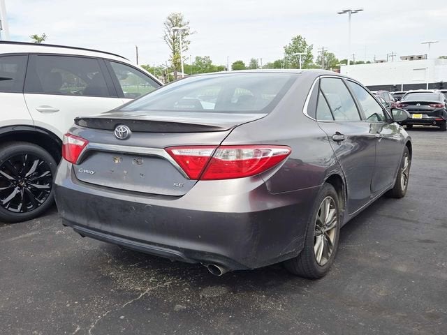 2016 Toyota Camry SE