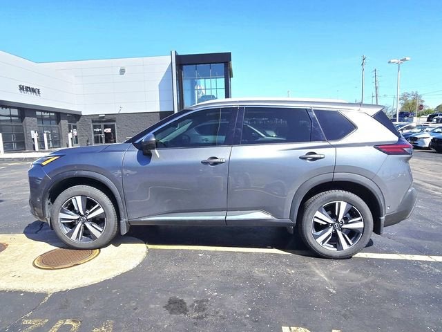 2022 Nissan Rogue SL