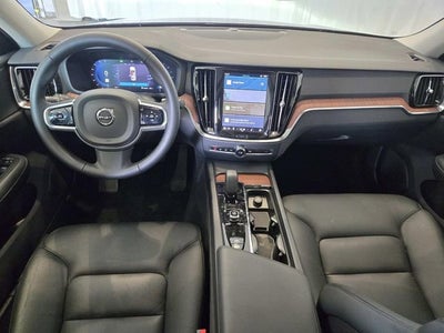2025 Volvo S60 Plus