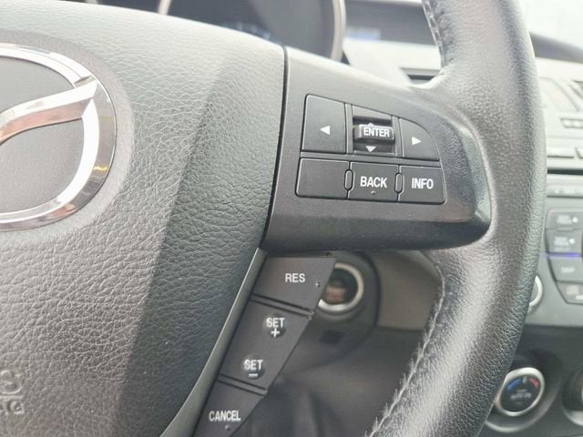 2013 Mazda Mazda3 Hatchback i Touring