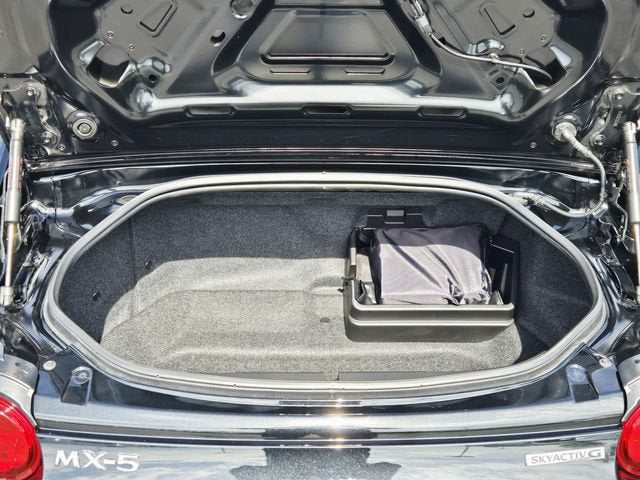 2023 Mazda Mazda MX-5 Miata RF Grand Touring