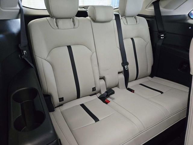 2025 Mazda Mazda CX-90 Preferred Package