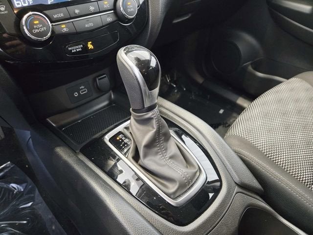 2021 Nissan Rogue Sport SV