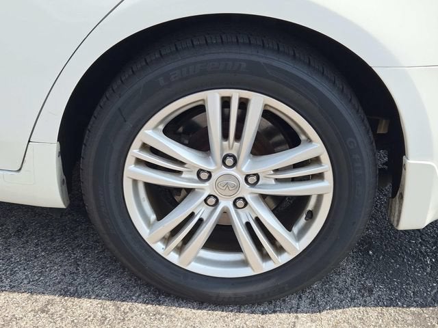 2012 INFINITI G25x x