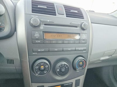 2011 Toyota Corolla LE